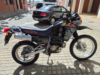 Honda Dominator 250 año 1998