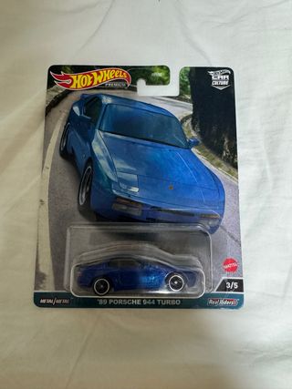 Hot Wheels '89 Porsche 944 Turbo Premium