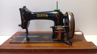Máquina de coser Queen Vintage