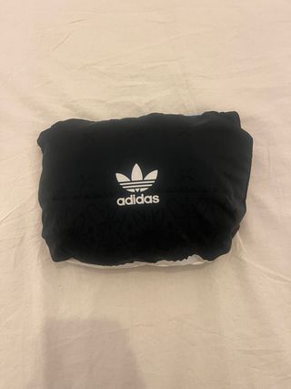 Sudadera Adidas Negra con Cremallera infinita