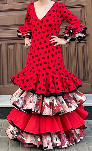 Traje de Flamenca Rojo y Negro Talla 4042