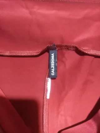 Leggings rojos efecto piel mujer