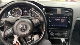 Volkswagen R 2015