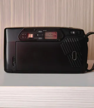 Pentax Zoom 90 - Cámara Analógica Compacta