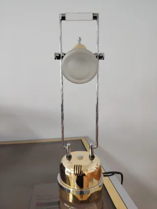 Lámpara Halógena Vintage Dorada