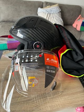 LS2 Infinity Carbon 2 Casco Negro