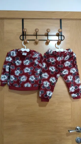 Pijama infantil Mickey Mouse