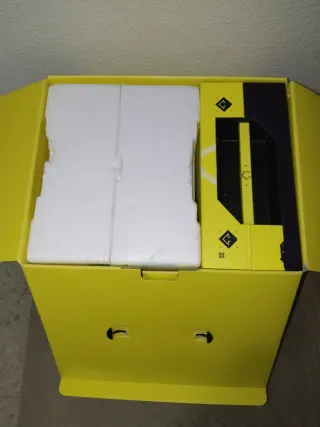 Cyberpunk 2077 PS4 falta del juego lo demás está