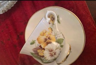 Taza de porcelana inglesa