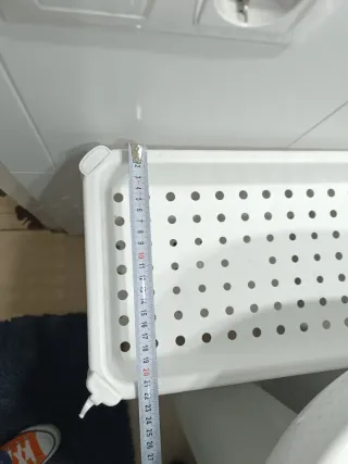 Estantería de plástico para baño