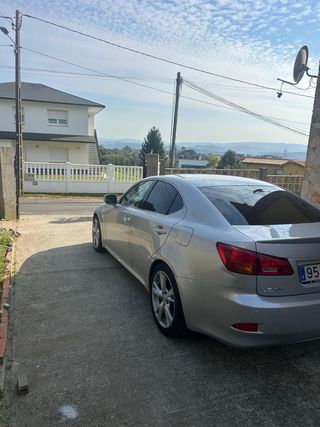 Lexus IS 220d 2005