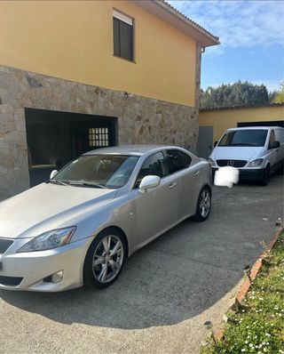 Lexus IS 220d 2005