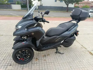 Yamaha Tricity 300