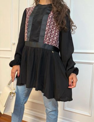 Túnica/Blusa Cirrone Jeans Preta Estampada