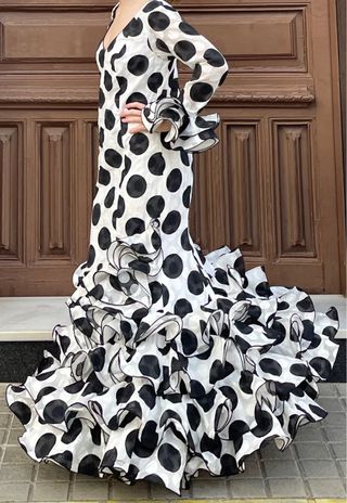 Traje de Flamenca Lunares Blanco y Negro T. 38/40