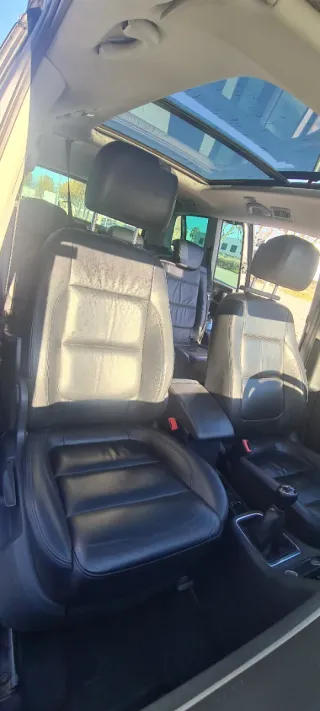 Volkswagen Sharan 2012