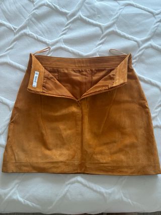 Falda mini de ante naranja