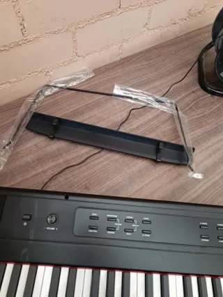 Piano Digital RockJam 88 Teclas Semi pesadas