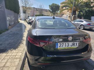Alfa Romeo Giulia 2017