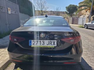Alfa Romeo Giulia 2017