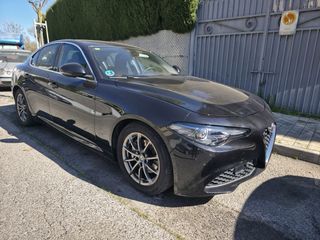 Alfa Romeo Giulia 2017
