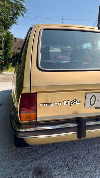 Ford Fiesta 1.1 GHIA año 1980