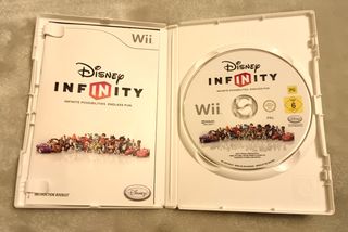 Disney Infinity Wii + Base