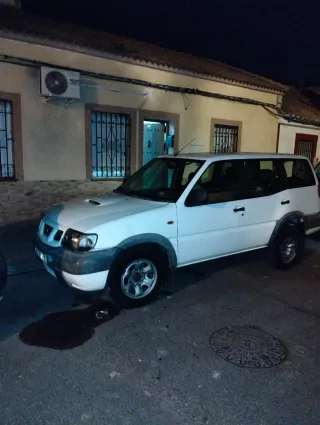 Nissan Terrano II 2005