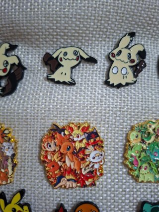Pins Pokémon