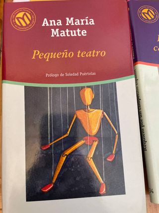 6 Libros de diferentes autores