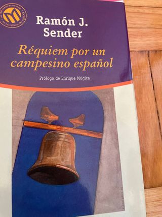 6 Libros de diferentes autores