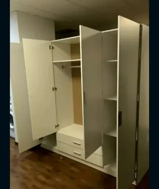 Armarios moderno de madera