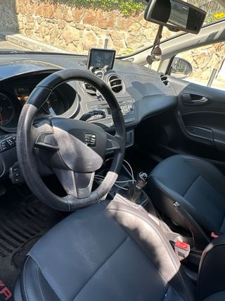 Seat Ibiza 1.6 TDI 90CV Sport – Único dueño