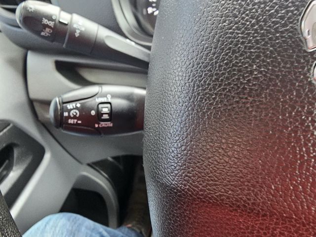 Peugeot Expert Combi 2020