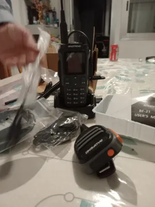 Radio Amateur Baofeng BF-21