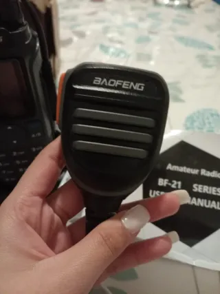 Radio Amateur Baofeng BF-21