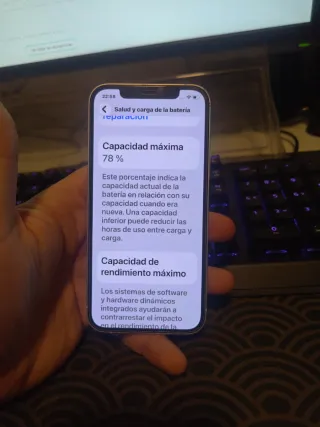 iPhone 12 en perfecto estado