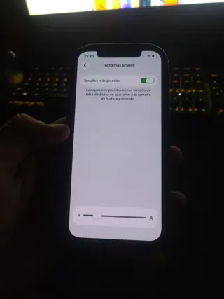 iPhone 12 en perfecto estado