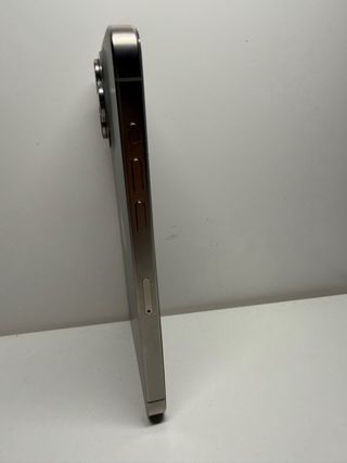 iPhone 15 Pro Max Gris