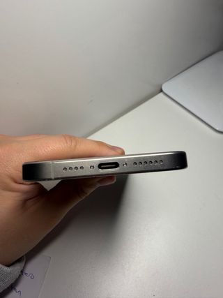 iPhone 15 Pro Max Gris