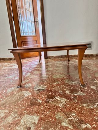 Mesa de centro madera diseño clásico