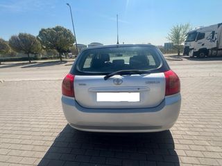 Toyota Corolla 2003