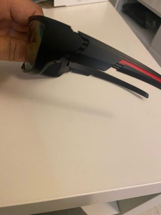 Gafas de sol deportivas son dos las que tengo c/u