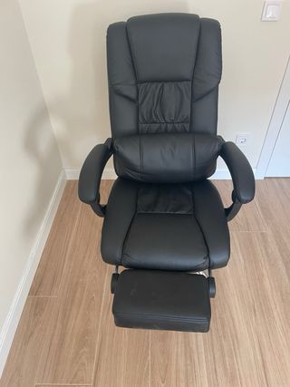 Silla de oficina negra