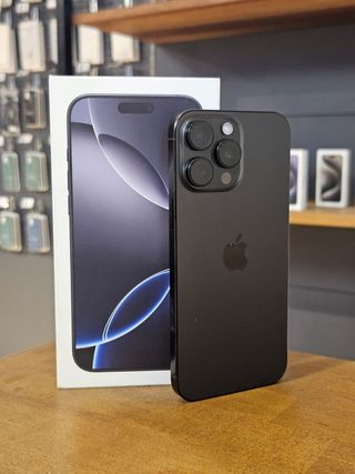 IPHONE 16 PRO MAX 256GB NEGRO BATE. 100%