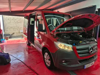 Mercedes-Benz Sprinter 2025