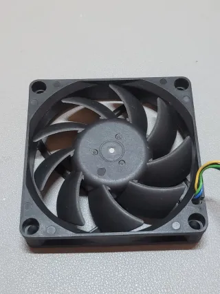 Ventilador Delta AFB0712HHB DC 12V 0.45A