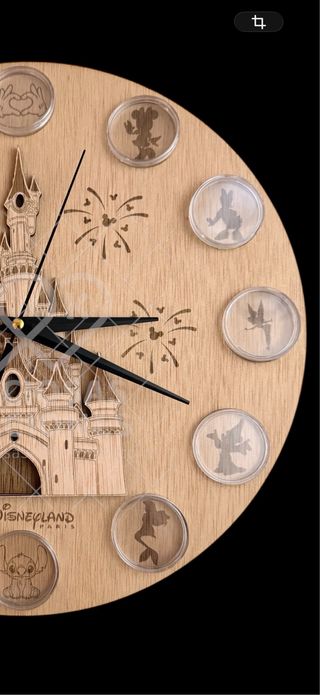 Reloj y  Expositor DLP