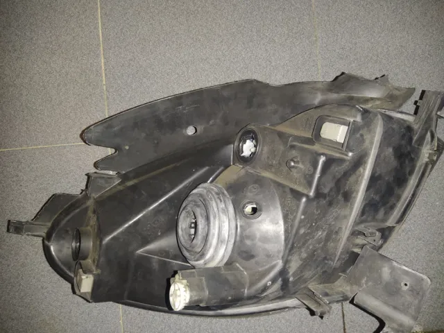 Faro Delantero Derecho Citroen Xsara Picasso