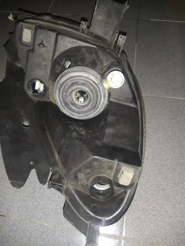 Faro Delantero Derecho Citroen Xsara Picasso